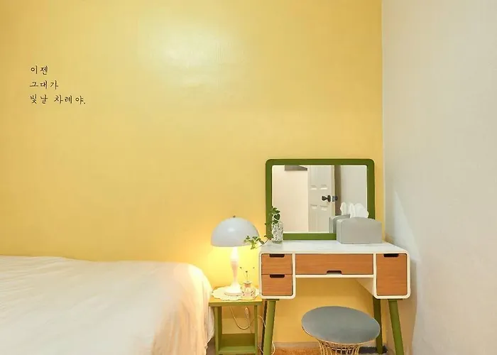 #1 Mapo Hongdae Detached 마포 공항철도 홍대입구역 도보5분 Seul