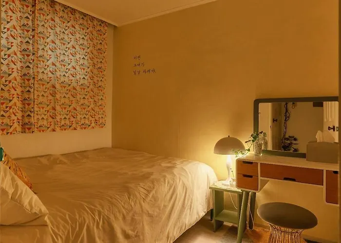 #1 Mapo Hongdae Detached 마포 공항철도 홍대입구역 도보5분 Seul